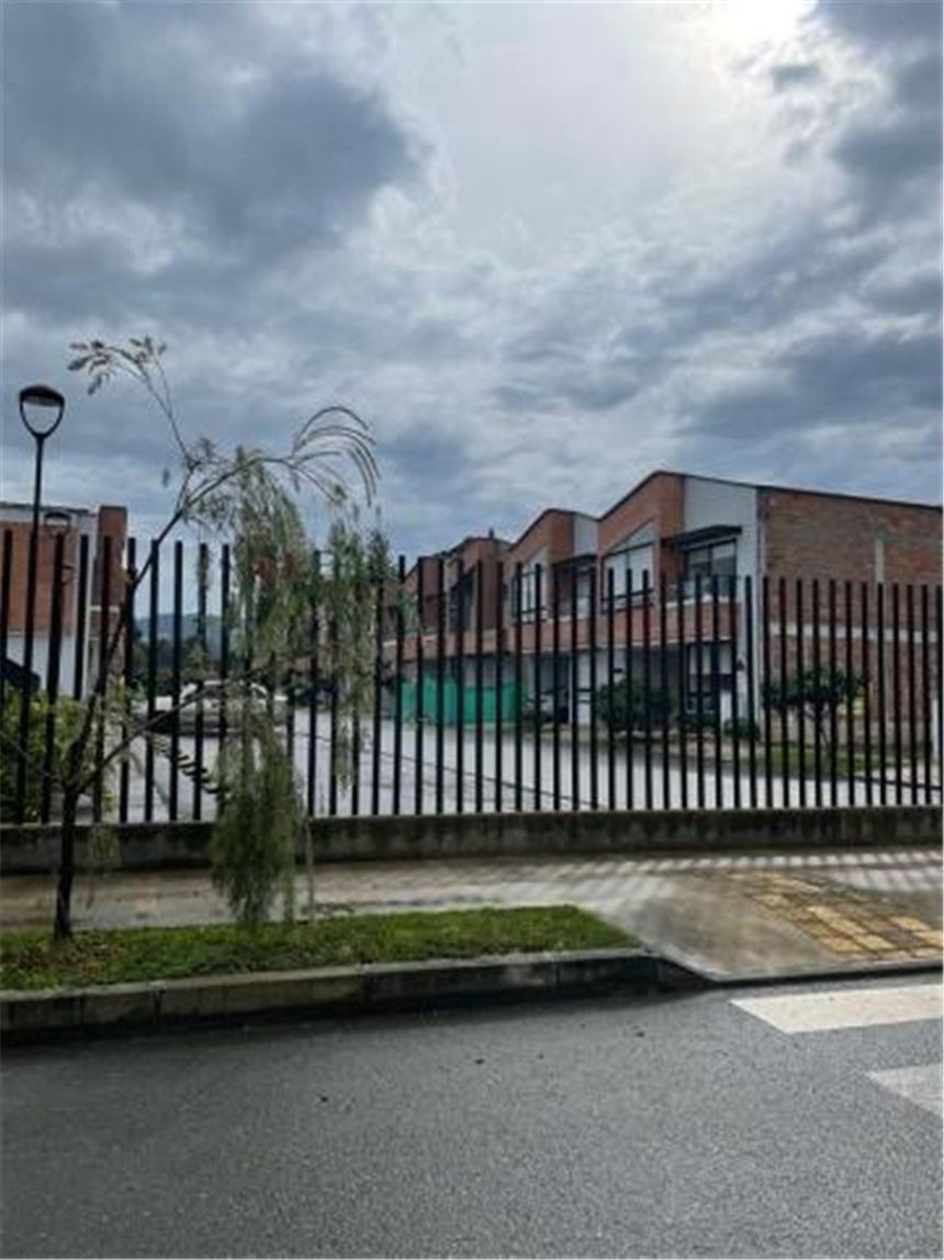 Lote en Unidad Cerrada