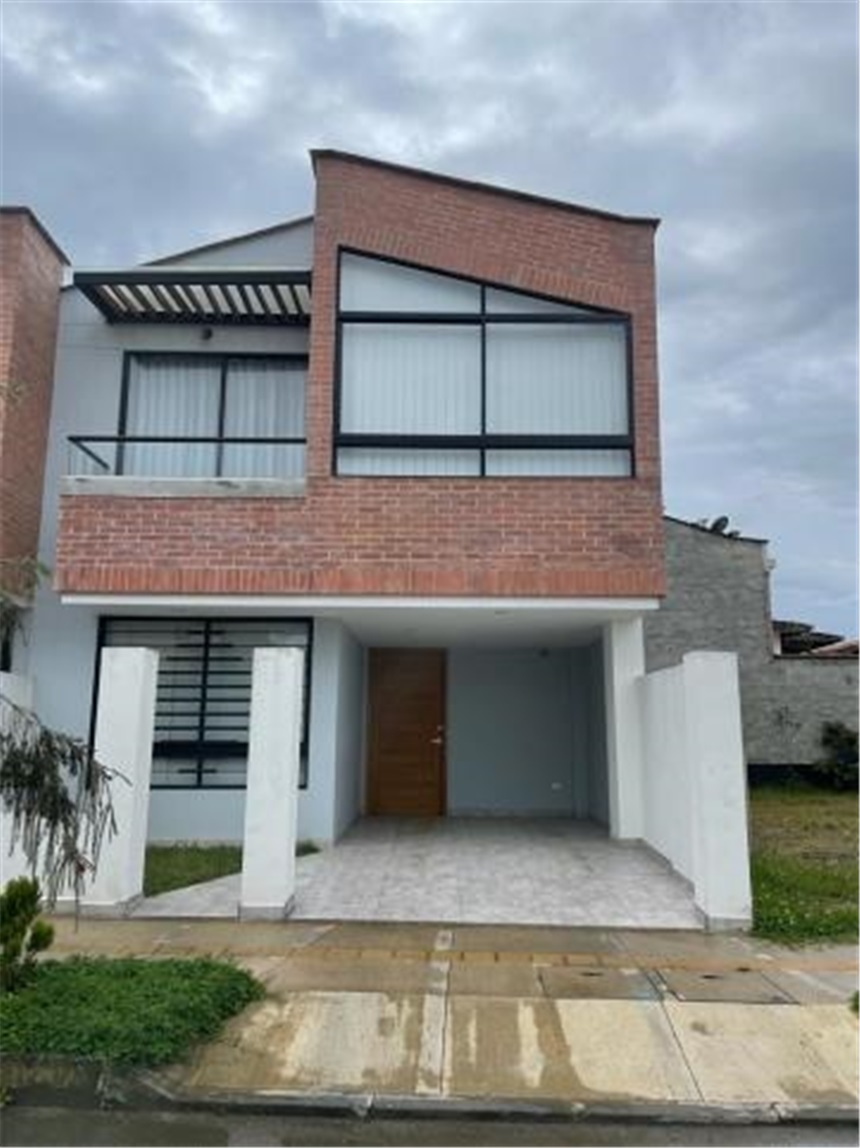 Lote en Unidad Cerrada