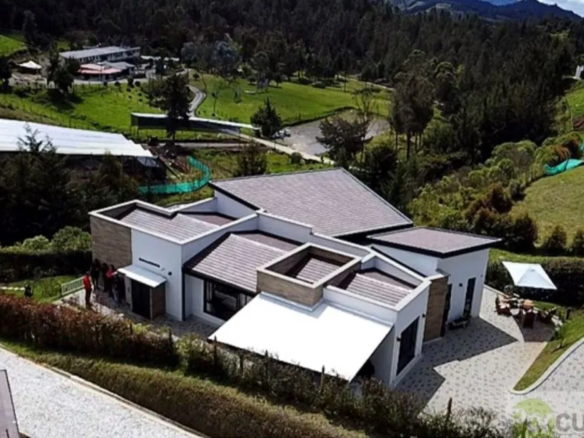 Hermosa Casa Campestre