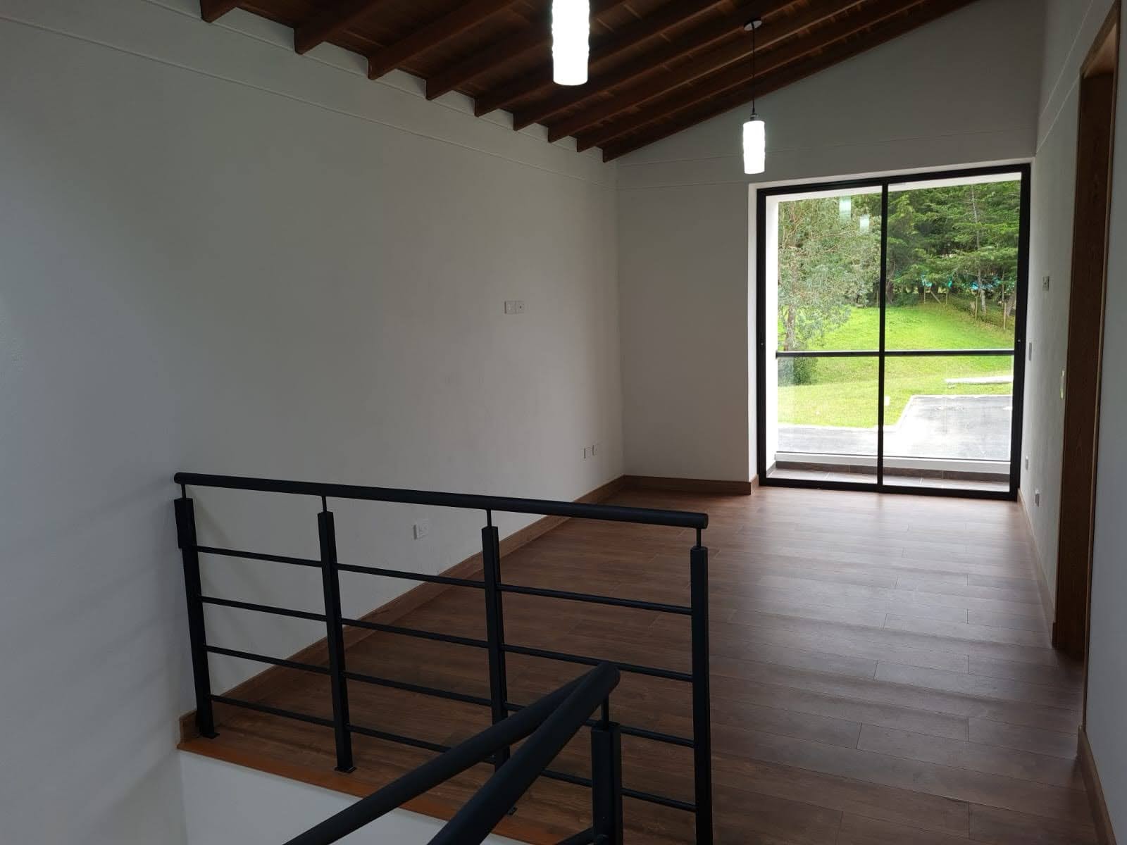 Hermosa casa venta en la ceja en el sector El Tambo
