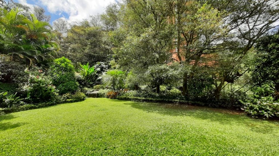 Casa en venta unidad cerrada, lote independiente, Altos del Poblado