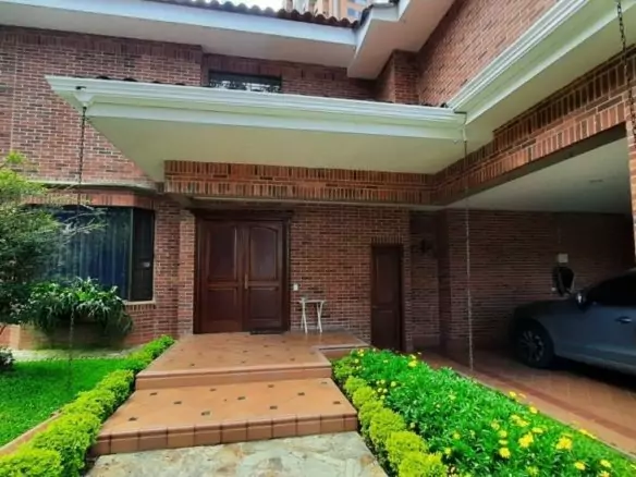 Casa en venta unidad cerrada, lote independiente, Altos del Poblado