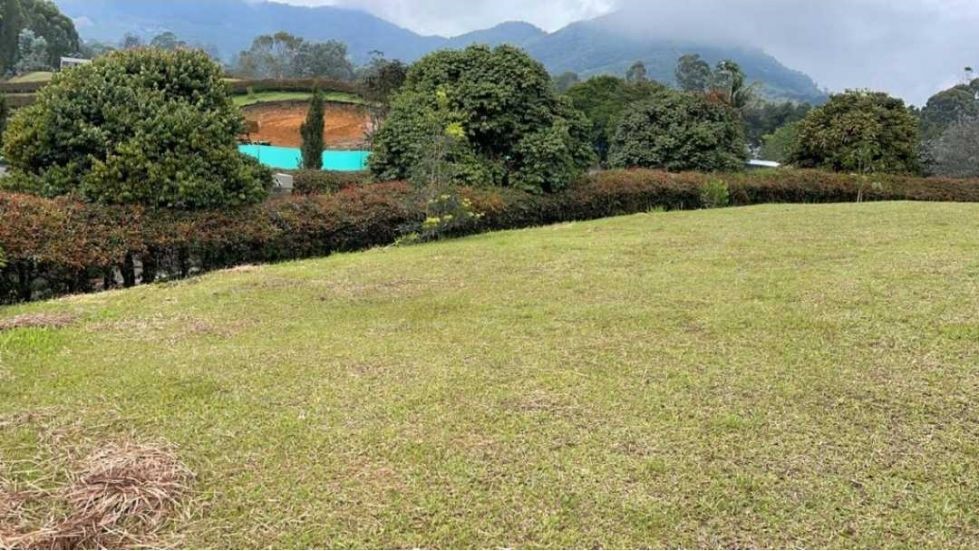 Venta de Lote en Parcelación cerrada, vía San Antonio La Ceja