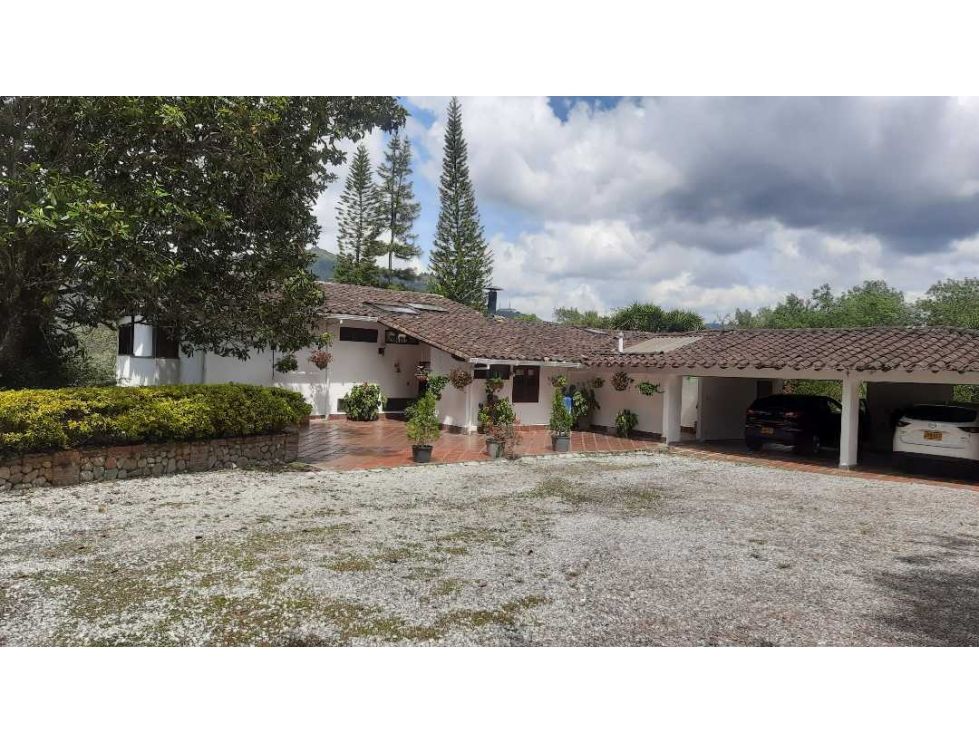 Casa campestre en venta, sector Fizebad,Gran Lote independiente