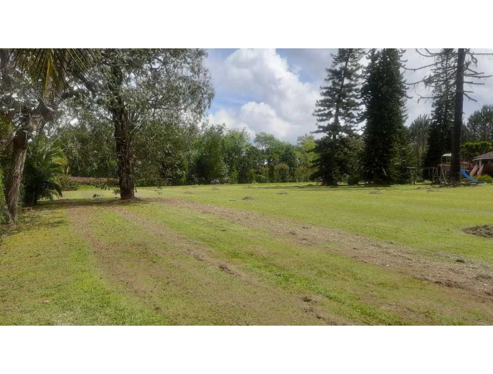 Casa campestre en venta, sector Fizebad,Gran Lote independiente