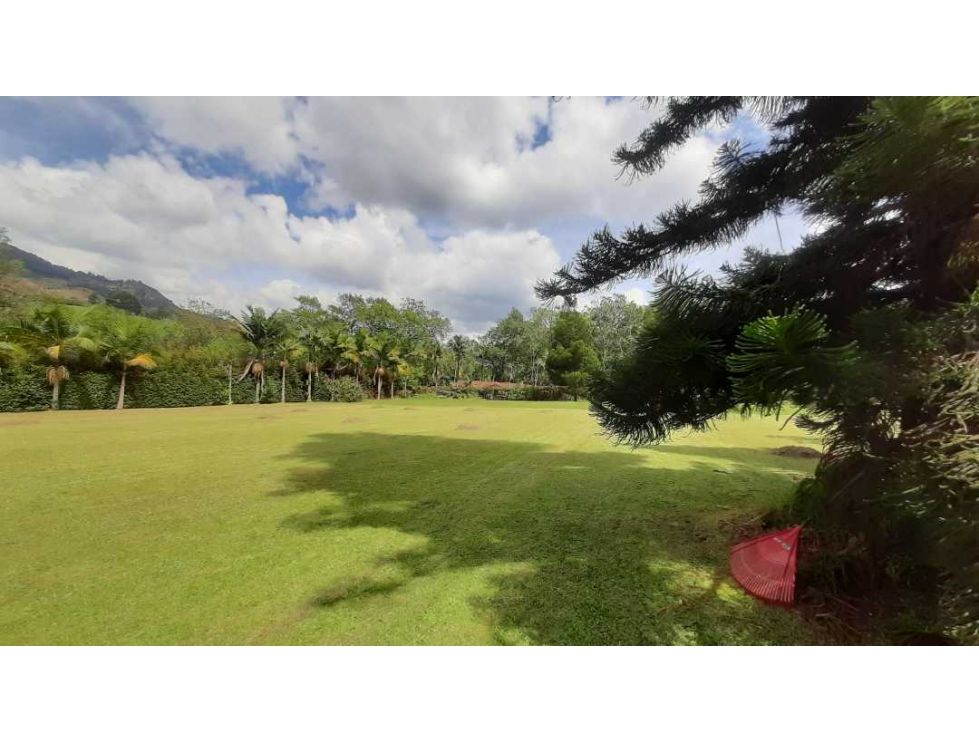 Casa campestre en venta, sector Fizebad,Gran Lote independiente