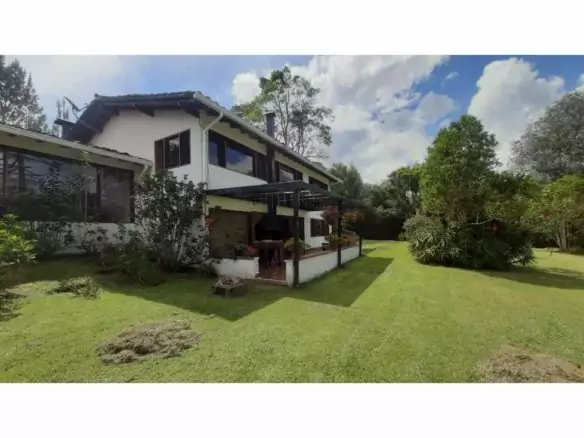Casa campestre en venta, sector Fizebad,Gran Lote independiente