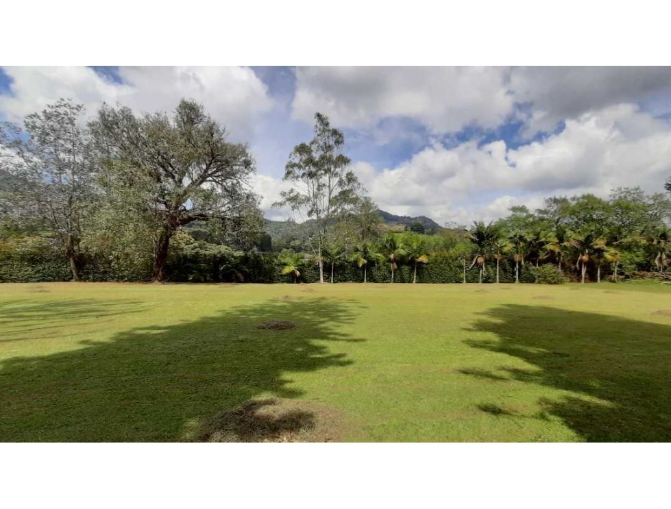 Casa campestre en venta, sector Fizebad,Gran Lote independiente
