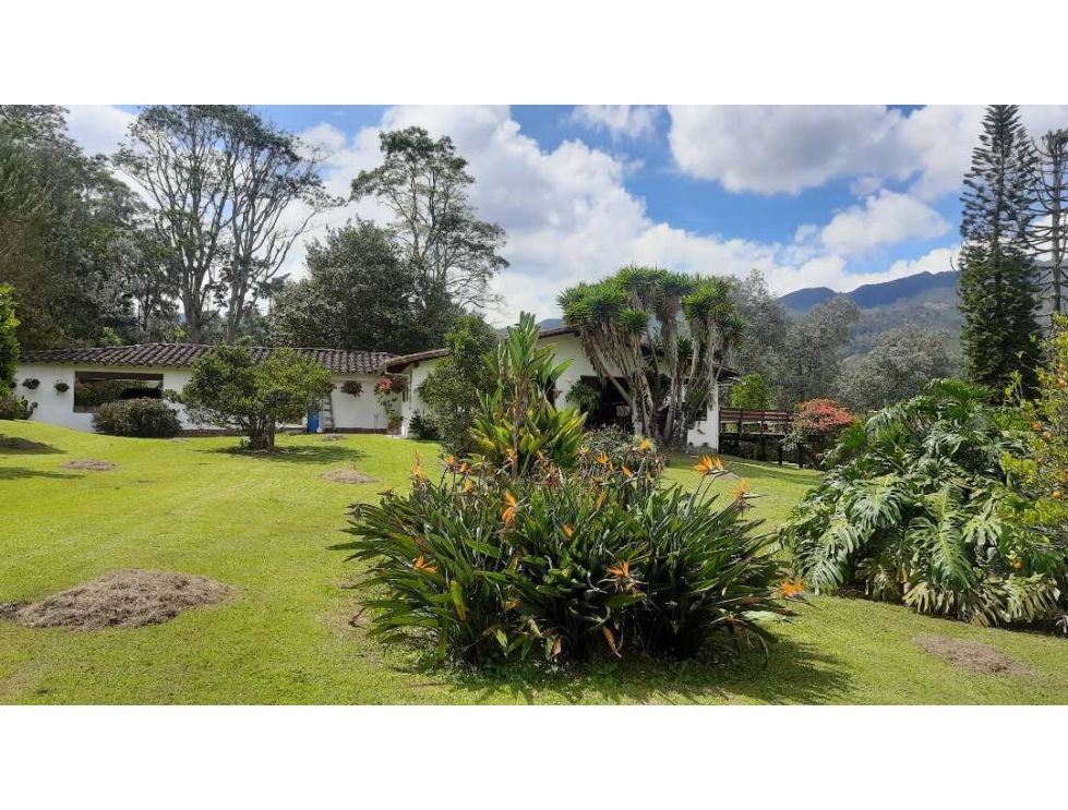 Casa campestre en venta, sector Fizebad,Gran Lote independiente