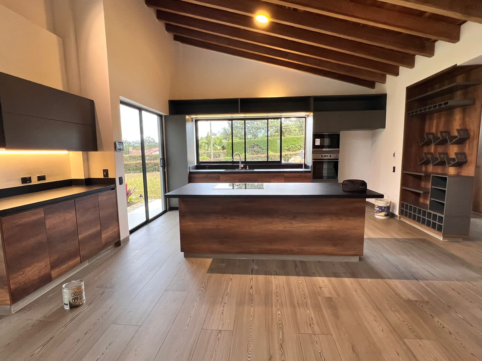 Casa finca para estrenar, ubicada en la parcelación el tambo, en La Ceja