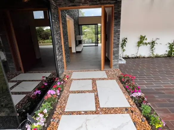 Casa finca para estrenar, ubicada en la parcelación el tambo, en La Ceja