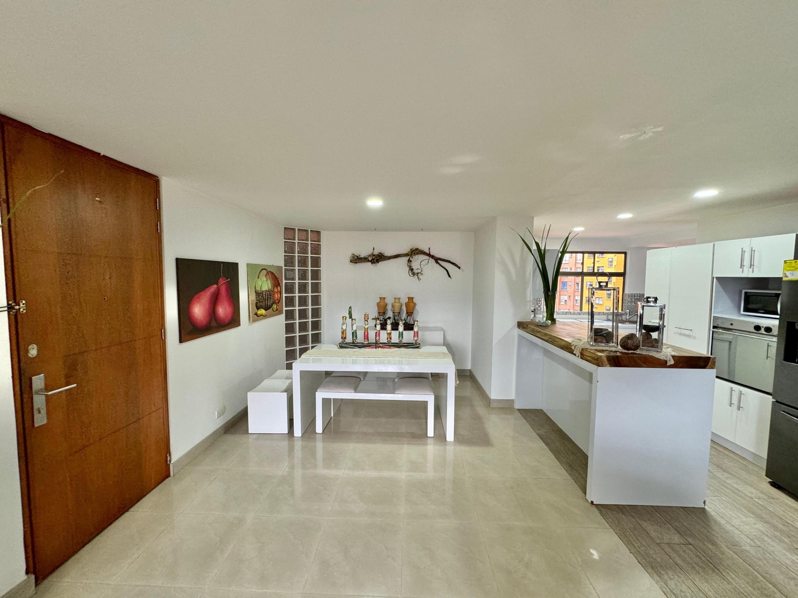 Apartamento en la Loma del Campestre