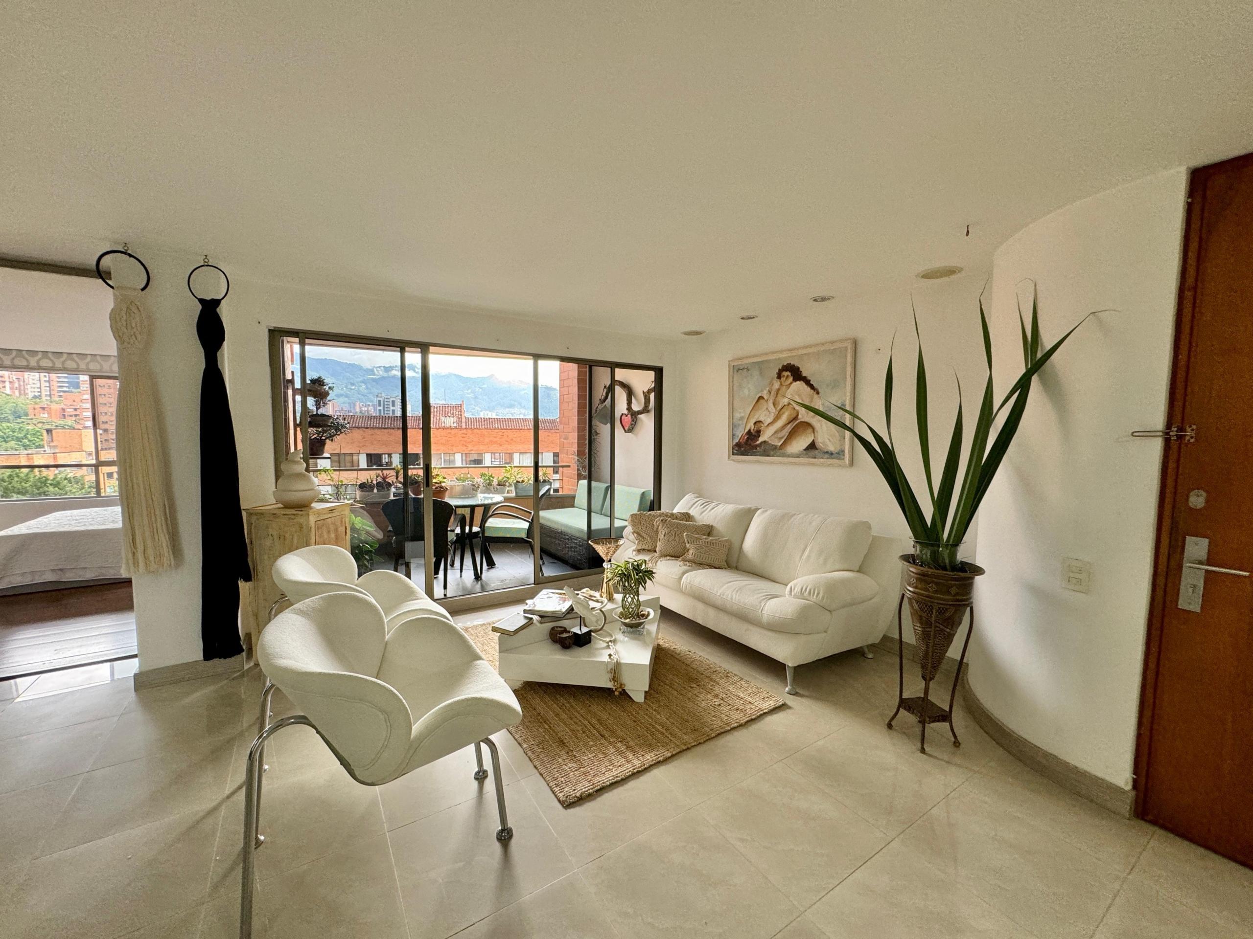 Apartamento en la Loma del Campestre