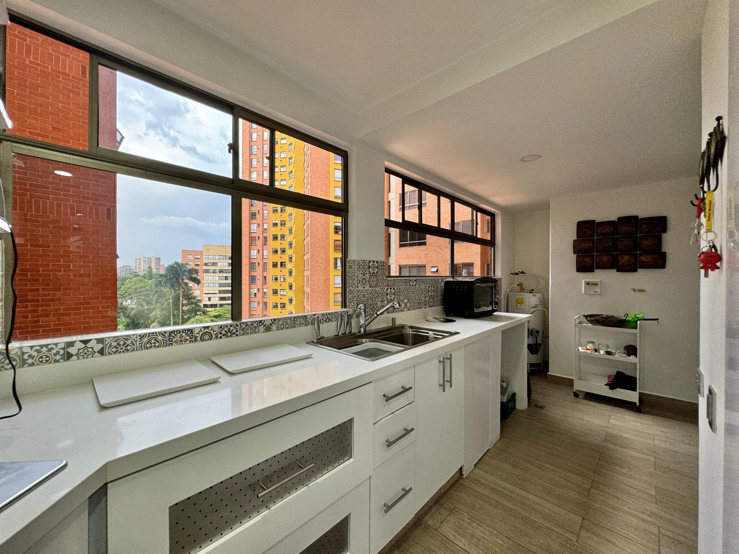 Apartamento en la Loma del Campestre