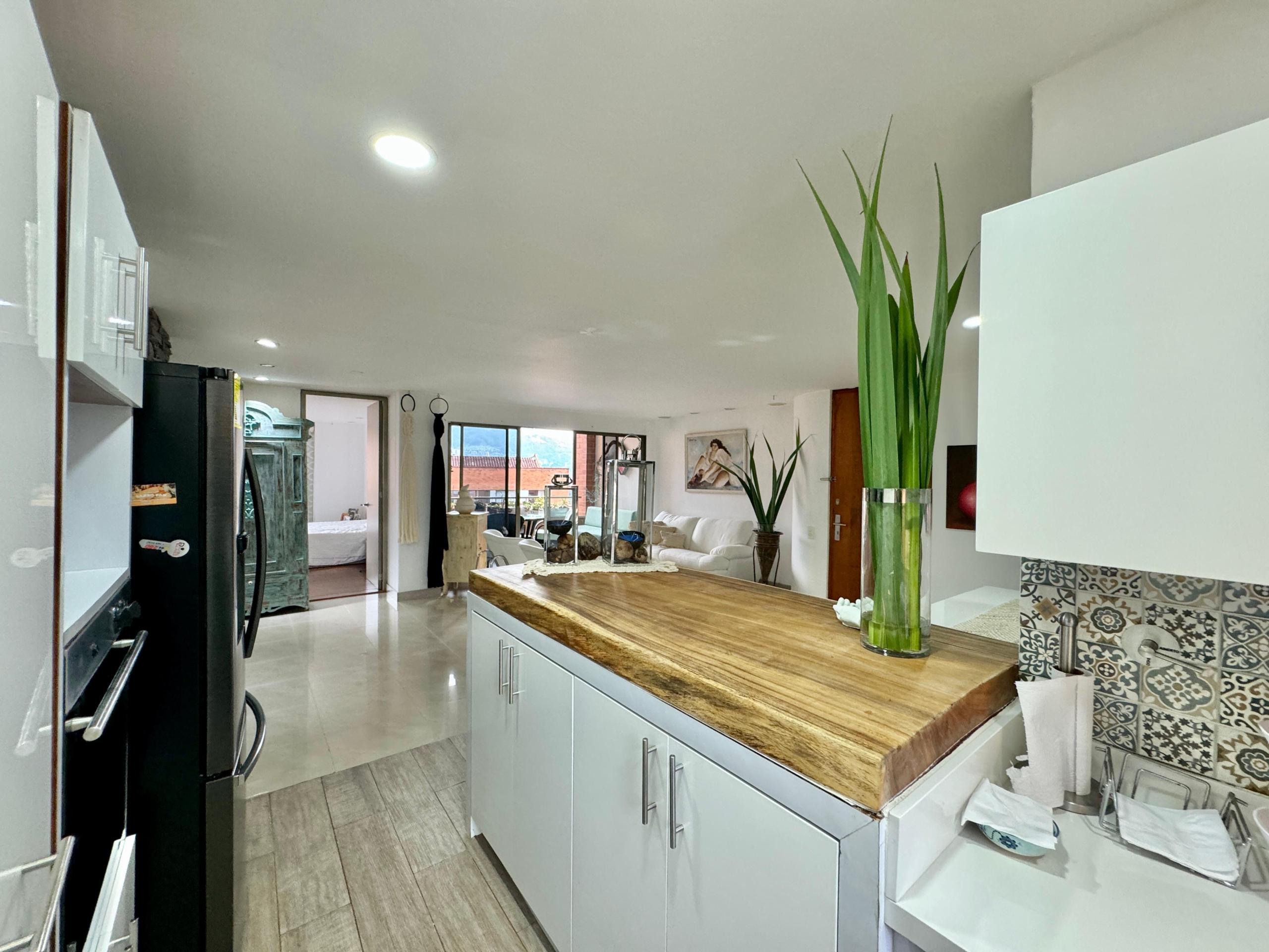 Apartamento en la Loma del Campestre